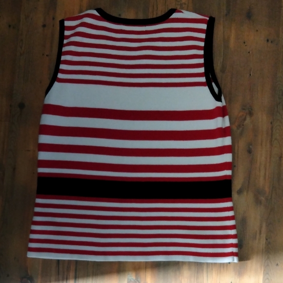 Designers Originals Red and White Striped Top - Picture 5 of 5